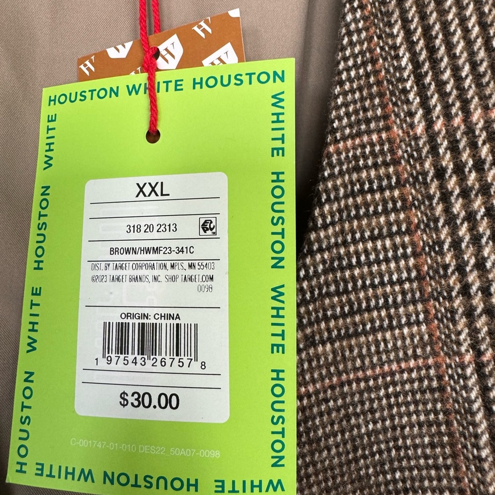 Men’s wool pants and vest. Never worn, with tags. Excellent color pattern. Plaid